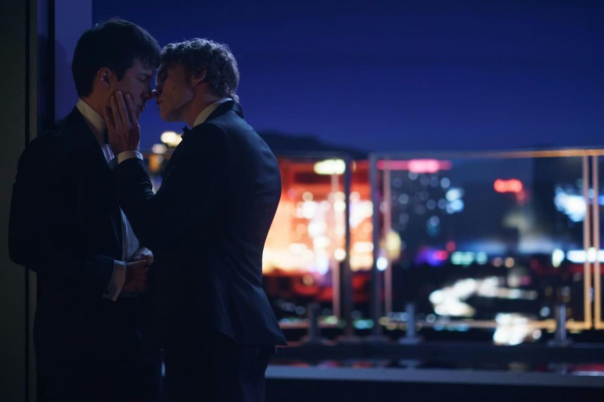 Crítica de "Más que rivales": cuando el hielo no enfría el deseo