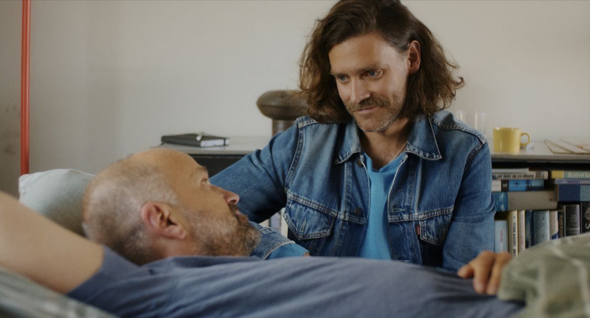 Crítica de "Love": Dag Johan Haugerud y un puente entre amor y cuidado