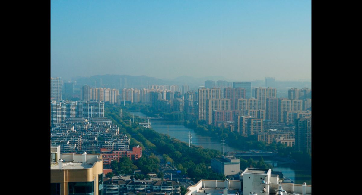 Crítica de "Los días chinos": la bitácora íntima de Santiago Loza