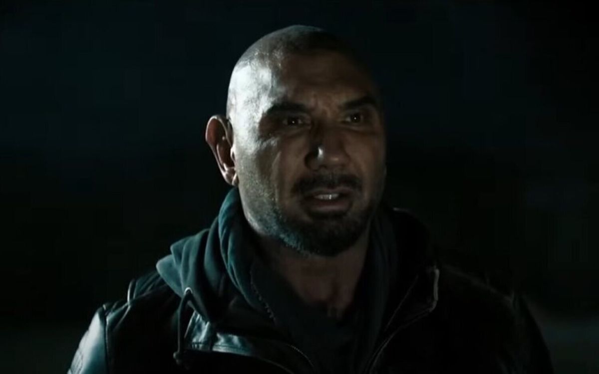 Crítica de "Cazadores del fin del mundo": Dave Bautista tras la pista de La Gioconda