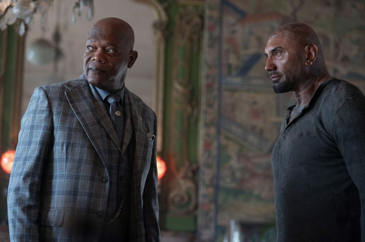 Crítica de "Cazadores del fin del mundo": Dave Bautista tras la pista de La Gioconda