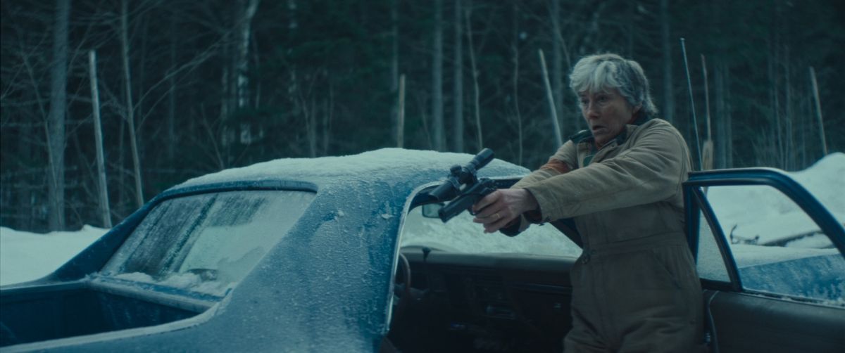 Crítica de "Muerte en invierno": Emma Thompson entre el duelo y la supervivencia