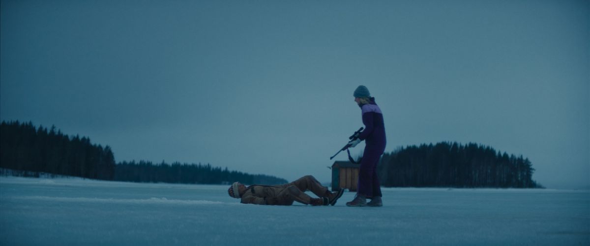 Crítica de "Muerte en invierno": Emma Thompson entre el duelo y la supervivencia