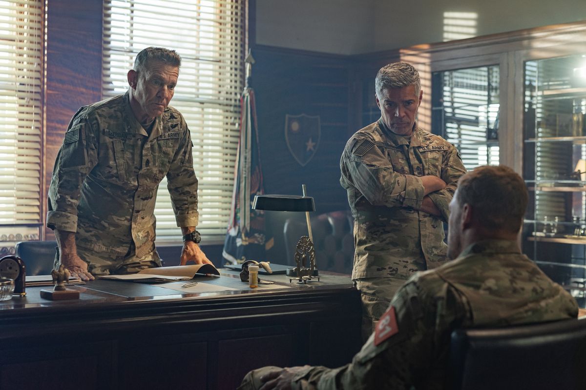 Crítica de “Máquina de guerra”: Alan Ritchson es el nuevo “Depredador”