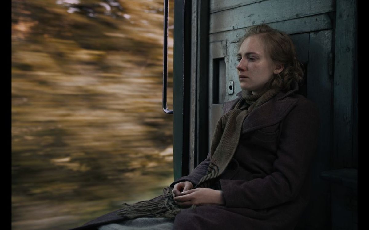 Crítica de "Las catadoras del Führer": la guerra vista desde la mesa del dictador