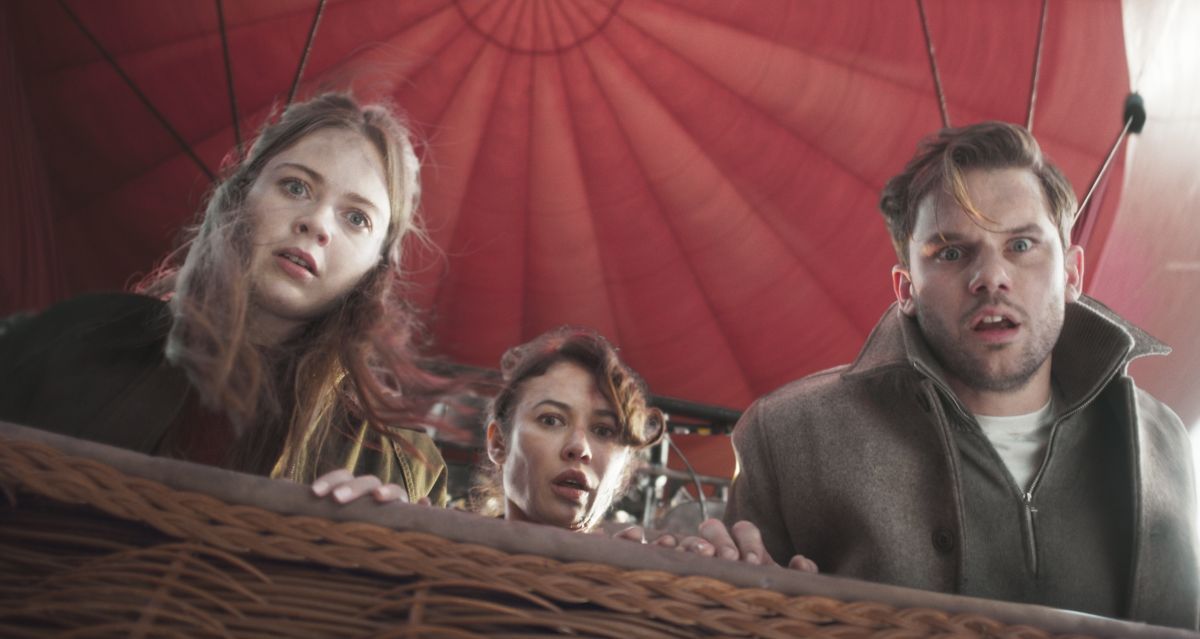 Crítica de “Turbulencia: Pánico en el aire”: El vértigo hitchcockiano viaja en globo aerostático