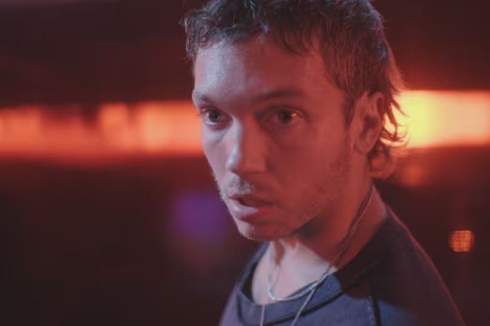 Crítica de "Amor animal": una serie juvenil que corre sin saber hacia dónde