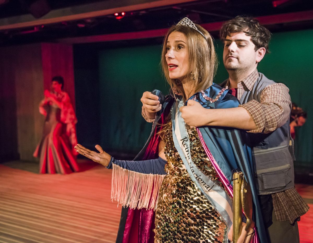 Critica de "Lo que el río hace": María y Paula Marull en una puesta sobre el regreso y la identidad