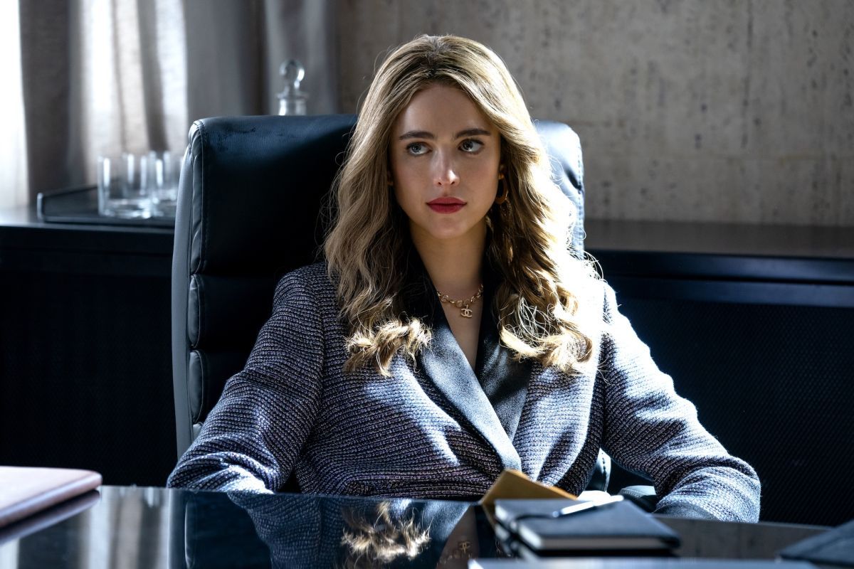 Crítica de “Jugada Maestra”: Glen Powell y una crítica a la ambición desmedida