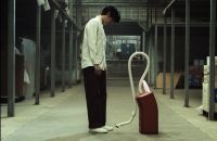 Crítica de “Un fantasma a su servicio”: Una hermosa extrañeza ganadora en Cannes