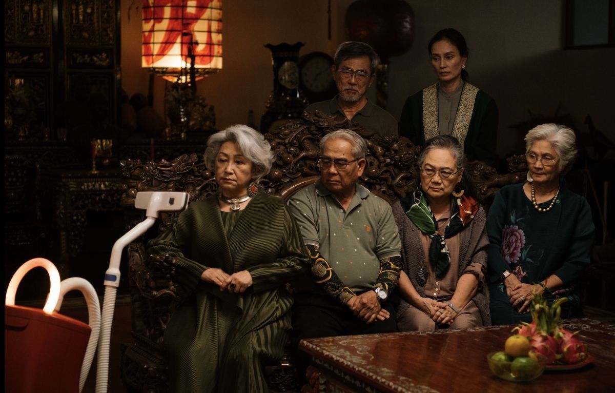 Crítica de “Un fantasma a su servicio”: Una hermosa extrañeza ganadora en Cannes