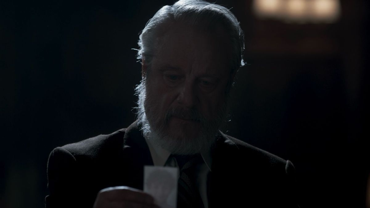 Crítica de "La casaca de Dios": Natalia Oreiro y Jorge Marrale en un dramedy sobre la camiseta de Maradona