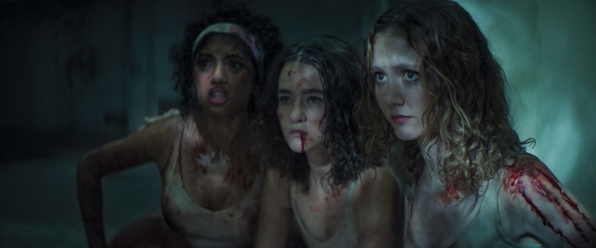 Crítica de “Lindas y letales”: la elegancia del ballet convertida en carnicería repetitiva