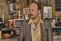 Crítica de “Torrente presidente”: Santiago Segura y la sátira política perfecta