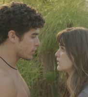 Crítica de "Verdad o Shot": confesiones, poder y el límite del juego