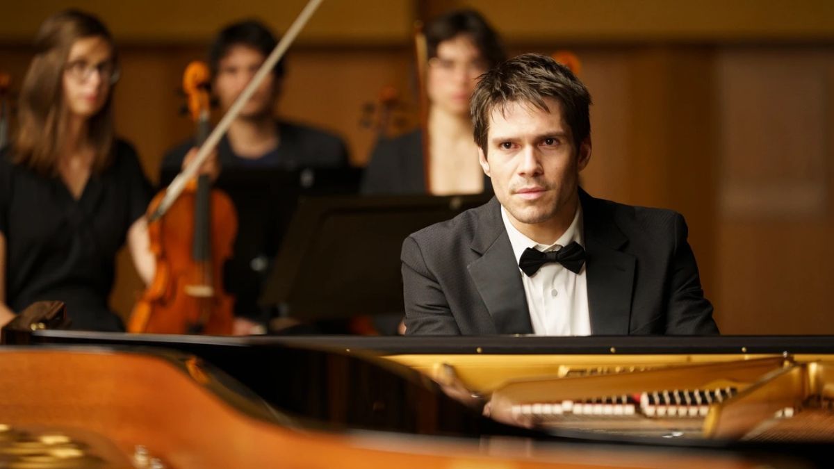 Crítica de "Dos pianos": Charlotte Rampling en un desbordado drama romántico musical