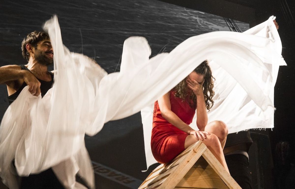 Victoria Almeida y una travesía teatral detrás de “La fragilidad de las casas”