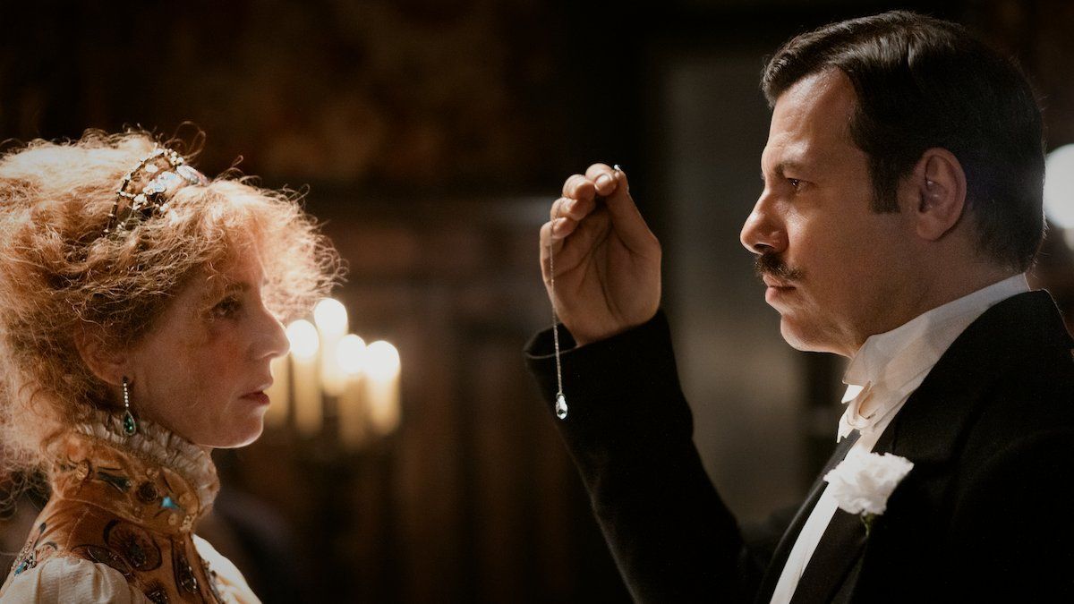 Crítica de “La divina Sarah Bernhardt”, biopic sobre la reconocida estrella de cine y teatro