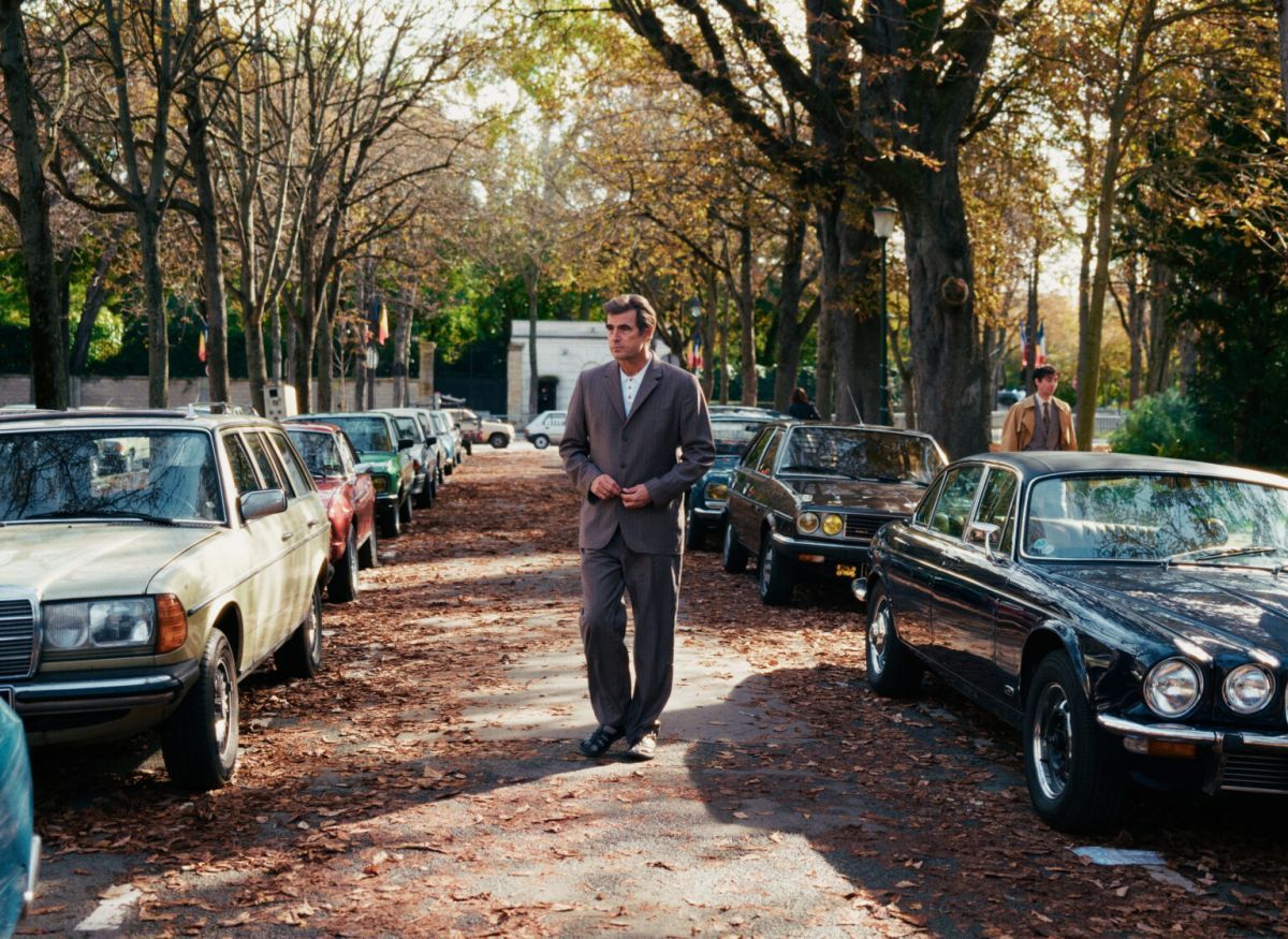 Crítica de "El gran arco": Un drama biográfico sobre el arquitecto de un emblema de París