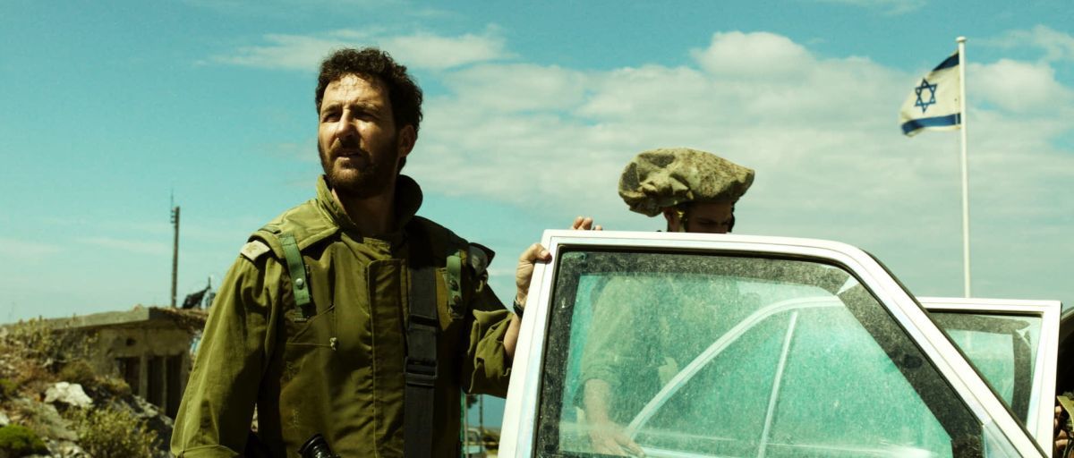 Crítica de “Monument”: El arquitecto de la paz en tiempos de guerra