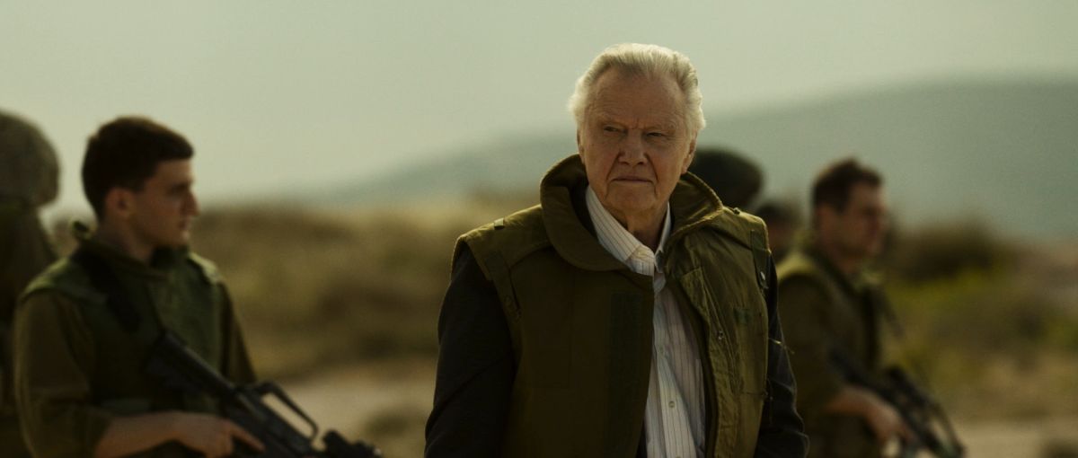 Crítica de “Monument”: El arquitecto de la paz en tiempos de guerra