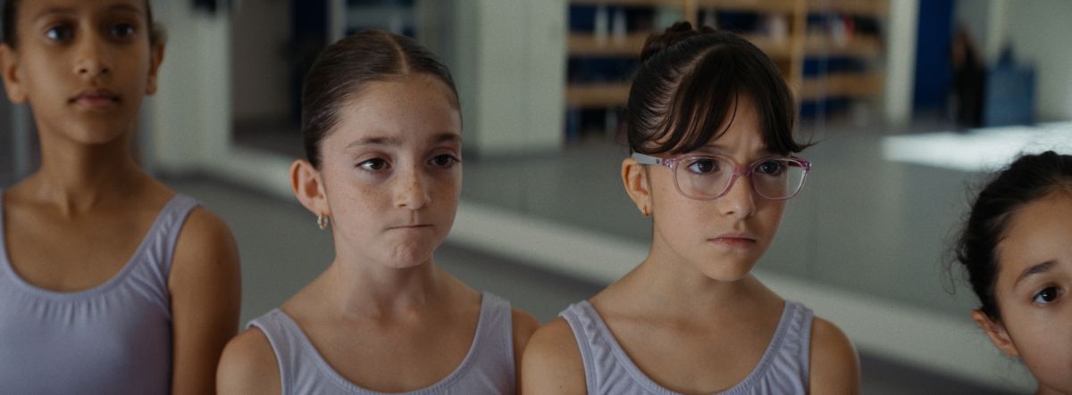 Crítica de "Two Tears": el costo de aprender a sentir en escena