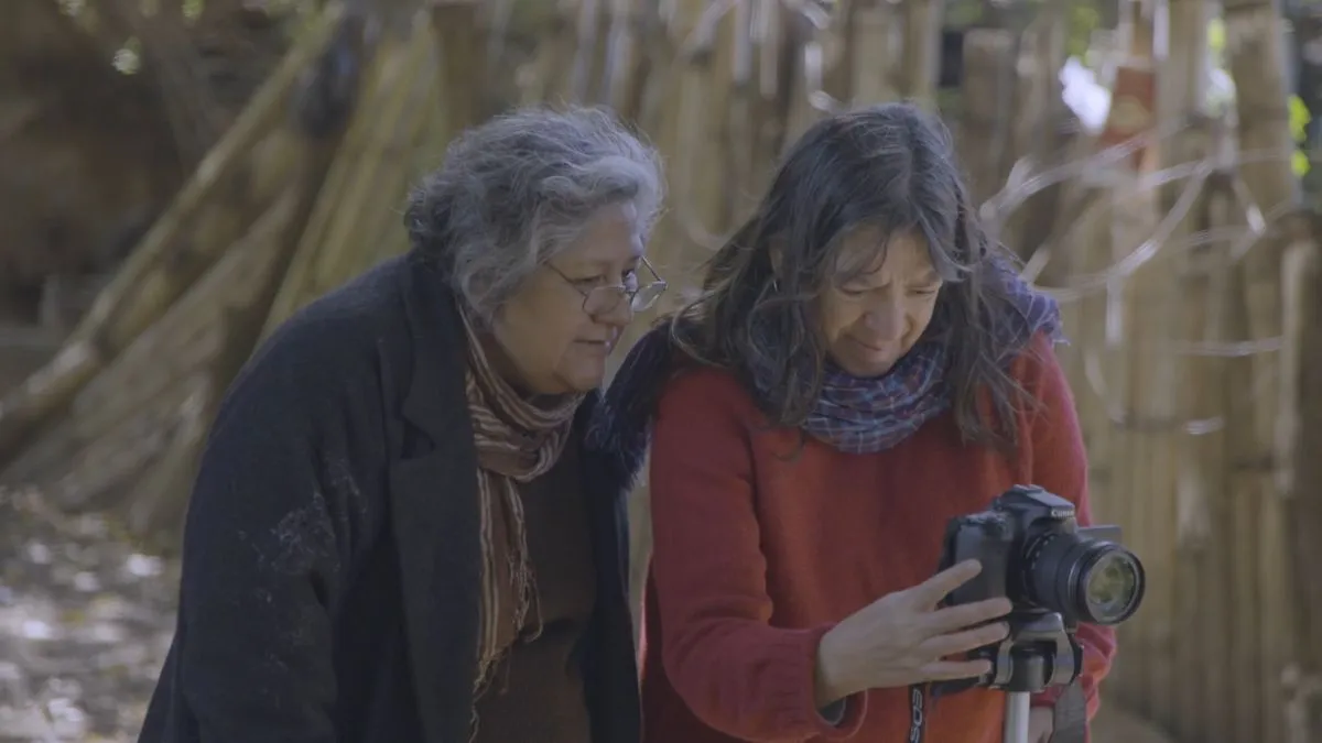 Crítica de “Mujeres, al final de este viaje”: Voces que resisten