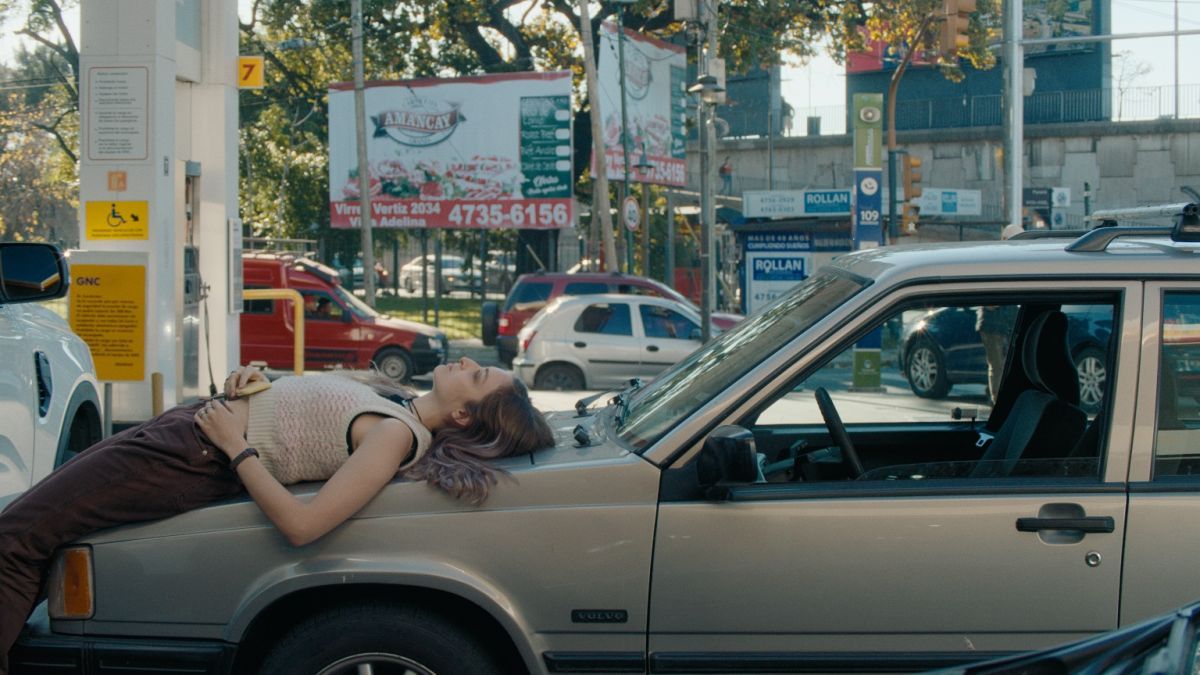 Crítica de "Te amo, Antoño": Amor, ruptura y preguntas