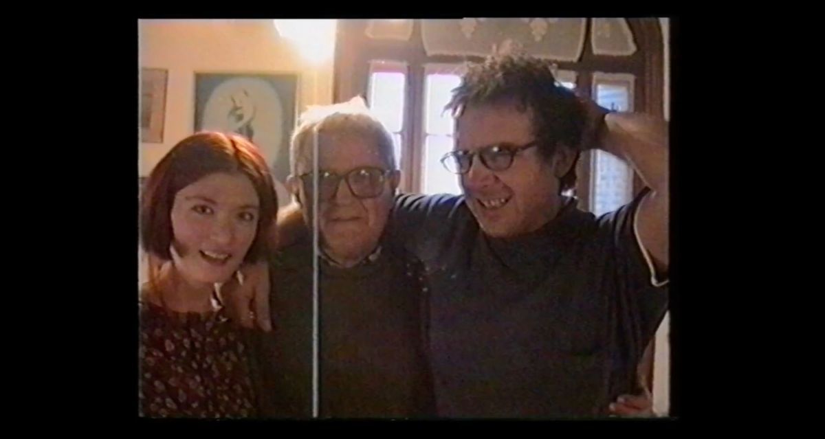 Crítica de “La muerte es algo que les sucede a los demás”: Ana García Blaya y el peso del duelo