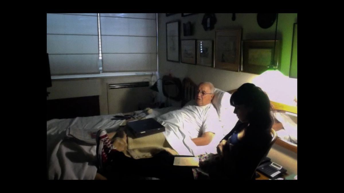 Crítica de “La muerte es algo que les sucede a los demás”: Ana García Blaya y el peso del duelo