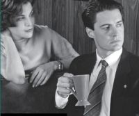  Jean-Pierre Esquenaz y "Las series televisivas" ¿el futuro del cine en debate?