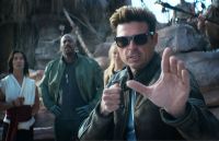 Crítica de "Mortal Kombat II": Karl Urban y Adeline Rudolph en la secuela que entiende el juego