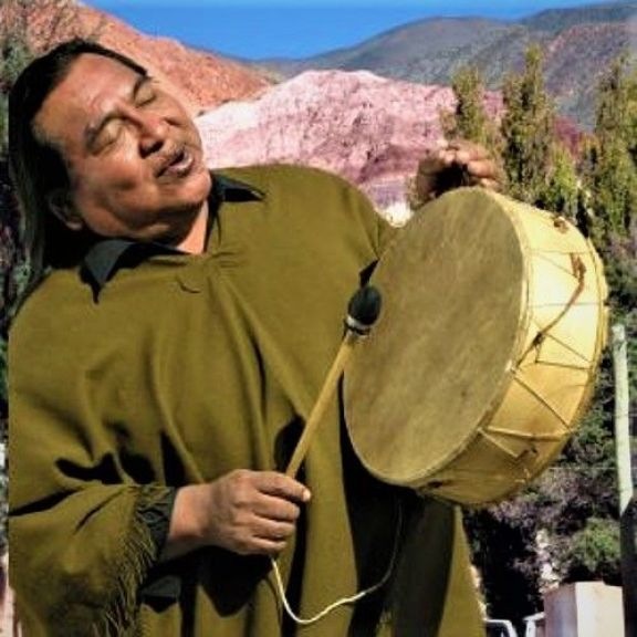 Tomás Lipán un cantor andariego entre la melancolía de una copla y la alegría de un carnavalito