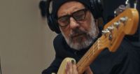 Crítica de "Nuestros días en mi memoria": Estelares y la nostalgia de un país atravesado por canciones