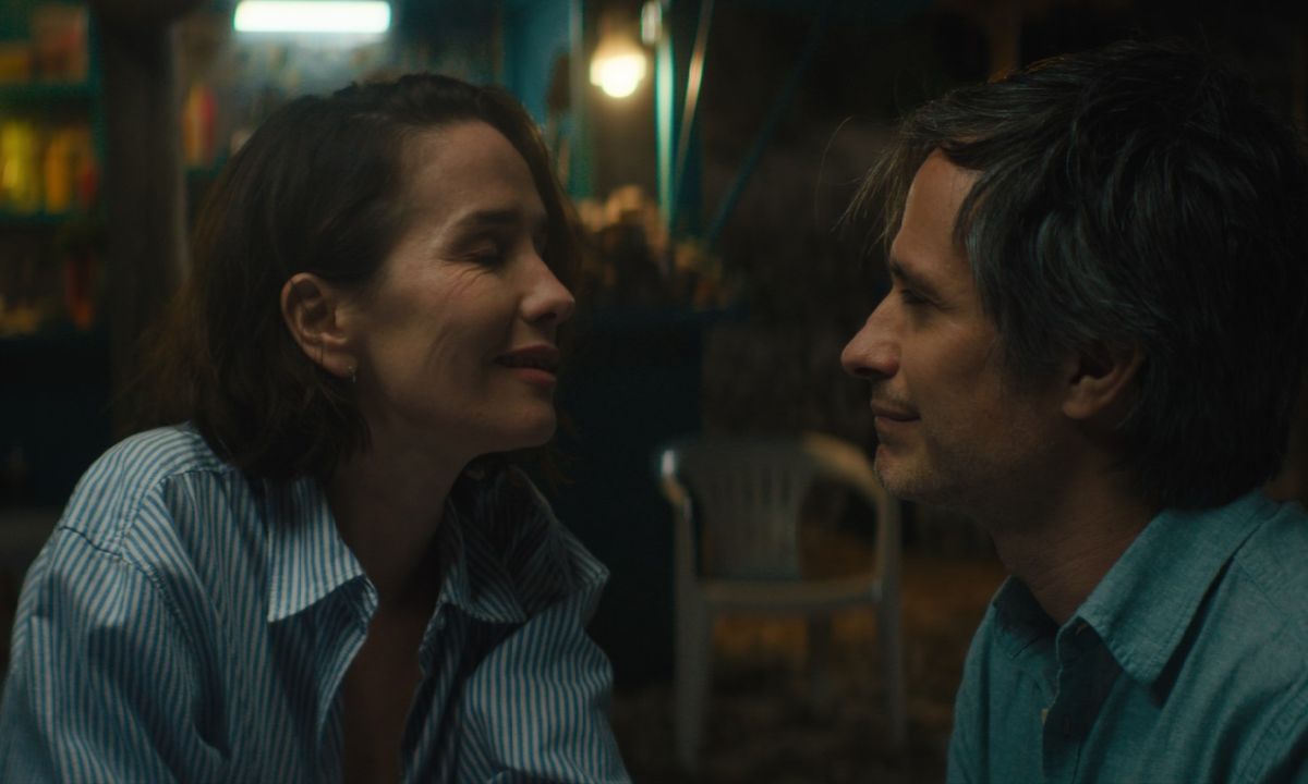 Crítica de “Nada entre los dos”: Gael García Bernal y Natalia Oreiro en un drama romántico de Juan Taratuto