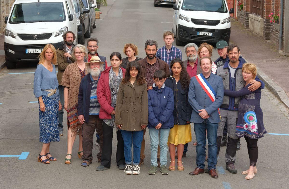 Crítica de “Vecinos bárbaros”: La fábula política de Julie Delpy