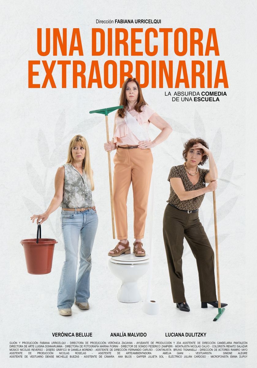Crítica de “Una directora extraordinaria”: cuando defender la escuela pública se convierte en una batalla cotidiana