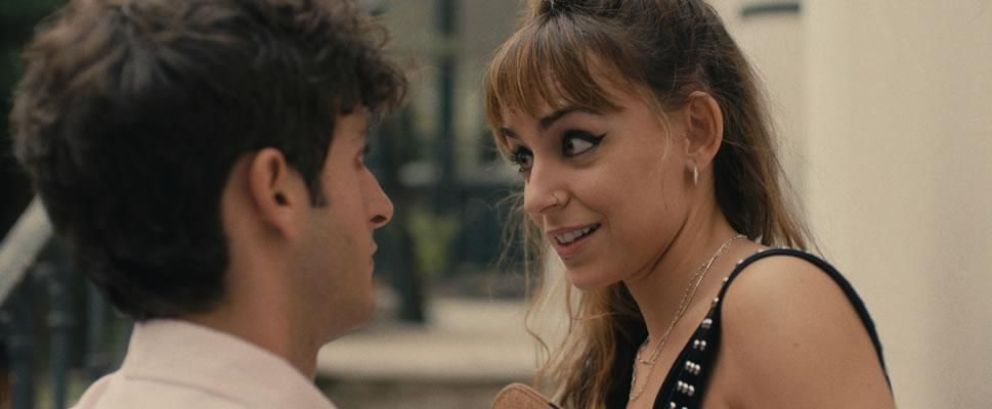 Crítica de "Perdiendo el juicio": una buena idea atrapada en una serie sin rumbo