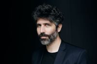Iván Fund adaptará la novela "Los cuerpos del verano" de Martín Castagnet