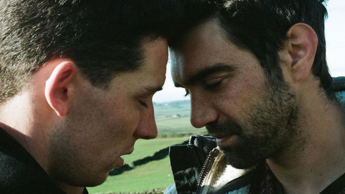 Crítica de "Tierra de Dios": una historia de amor gay lejos de los clichés