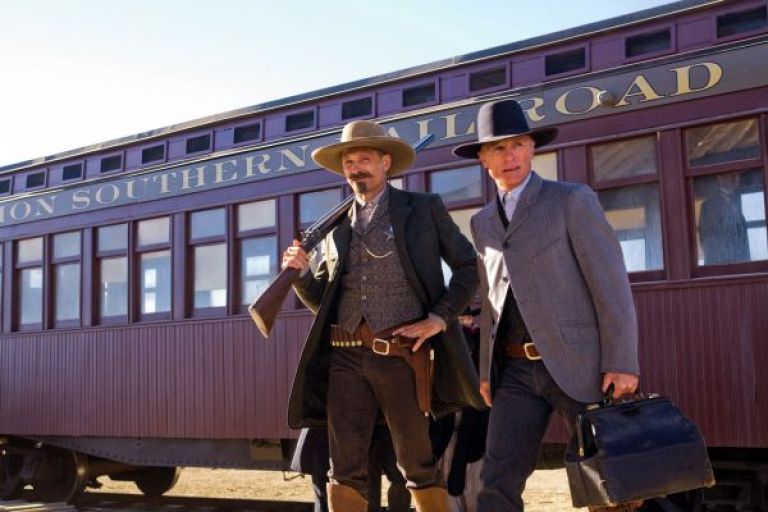 Crítica de “Entre la Vida y la Muerte”: Ed Harris y Viggo Mortensen, cuando la amistad es cosa de hombres