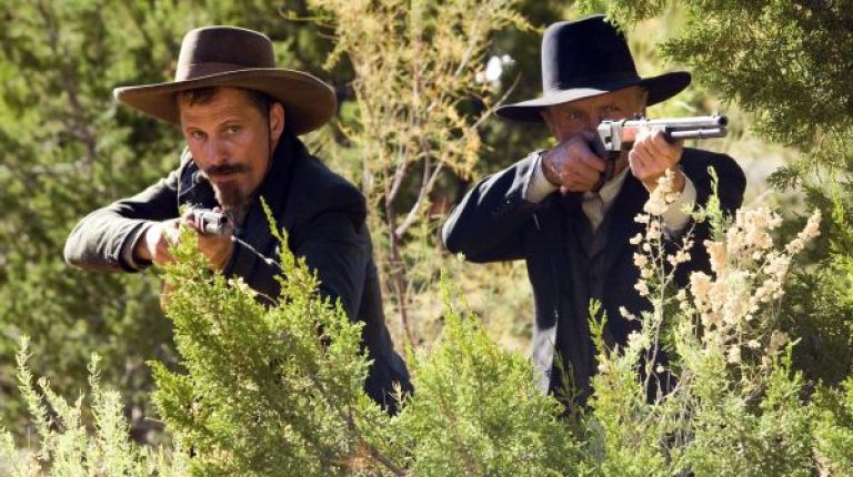 Crítica de “Entre la Vida y la Muerte”: Ed Harris y Viggo Mortensen, cuando la amistad es cosa de hombres