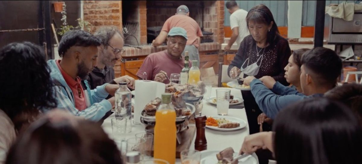 Crítica de "Negro che, Negro usted. Quince años después": la memoria afroargentina como acto de resistencia