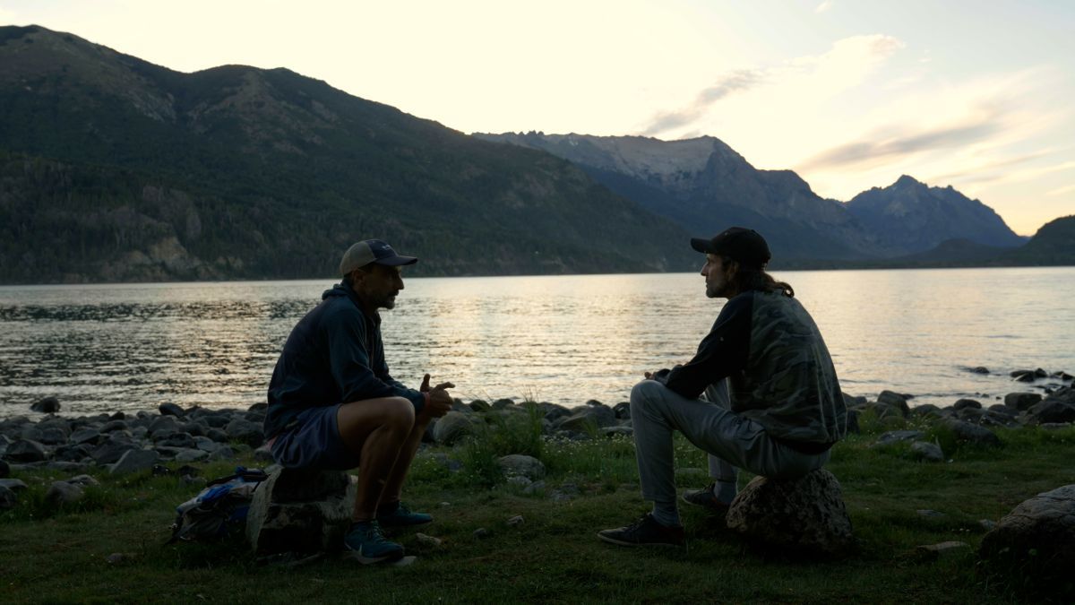 Crítica de “Los Lagos”: dos hermanos reducen distancias entre la medicina y la espiritualidad