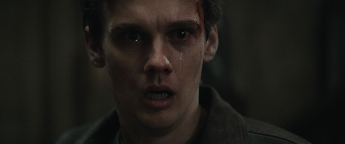 Crítica de “Evil Dead: En llamas”: Sam Raimi y un verdadero infierno familiar