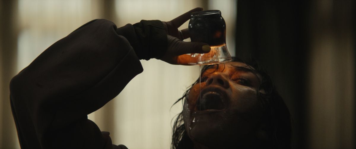 Crítica de “Evil Dead: En llamas”: Sam Raimi y un verdadero infierno familiar