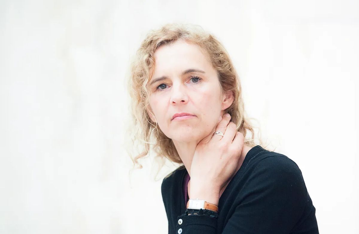 "Los figurantes": Delphine de Vigan pone el foco sobre quienes nadie mira