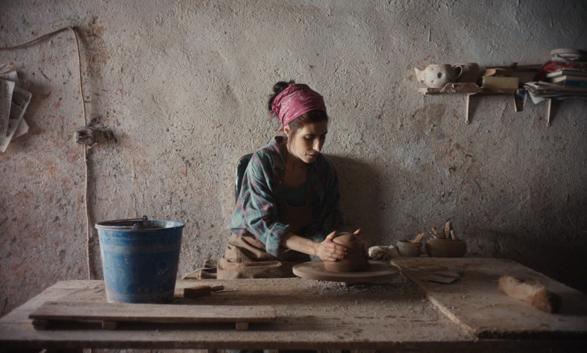 Crítica de "Sorda": Eva Libertad transforma la experiencia de la sordera en lenguaje cinematográfico