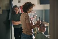 Crítica de "Hasta el final": la desesperación convertida en espectáculo