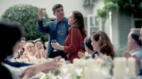 Crítica de "Anniversary": Jan Komasa y la inquietante seducción de los totalitarismos modernos